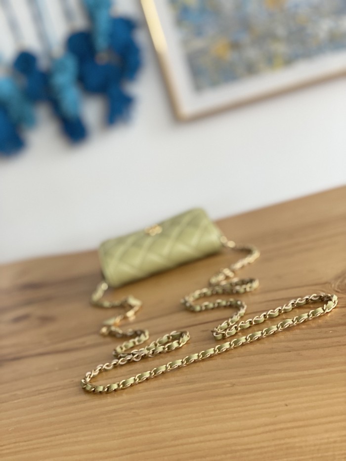 Handbag Chanel 81228 size 12.5 cm