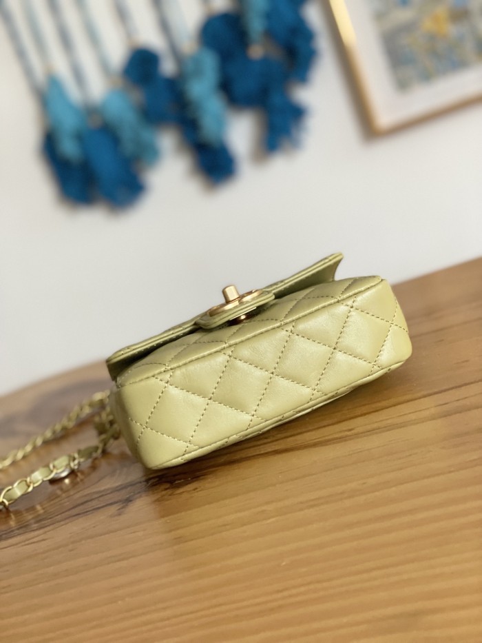 Handbag Chanel AS3738 size 12.5*16*6 cm