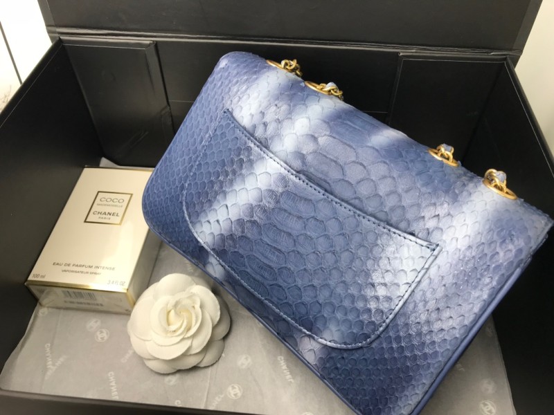 Handbag Chanel size 24.5cm*15.5cm*8.5 cm