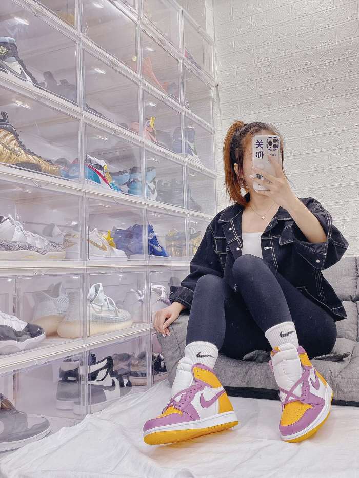 Jordan 1 Retro High OG Brotherhood