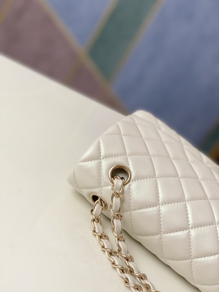 Handbag Chanel 112 size 25 cm