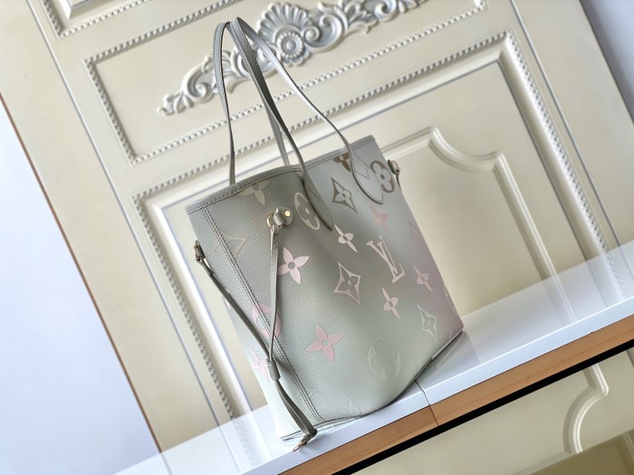 Handbag Louis Vuitton M46077 size 31 x 28 x 14 cm