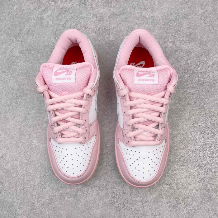 Nike Dunk SB Low Staple Pink