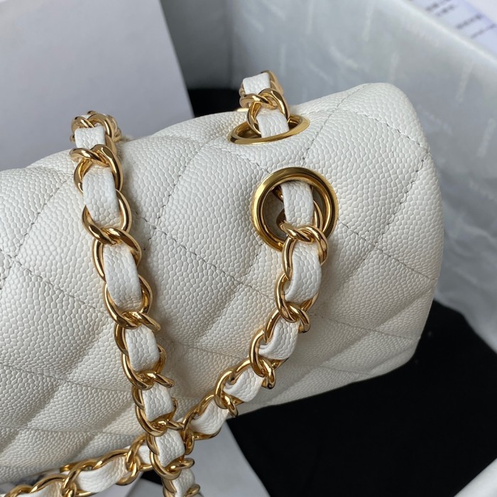 Handbag Chanel A01113 size 23 cm