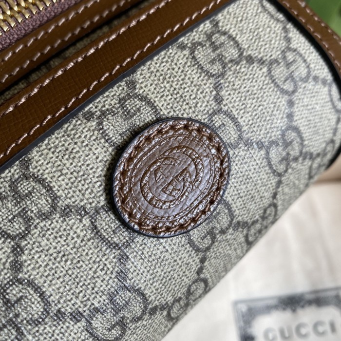 Handbag Gucci 682933 size 24*13*5 cm