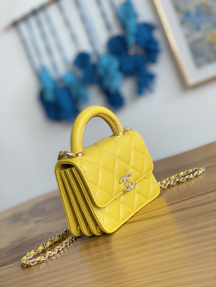 Handbag Chanel 81209 size 12.5 cm