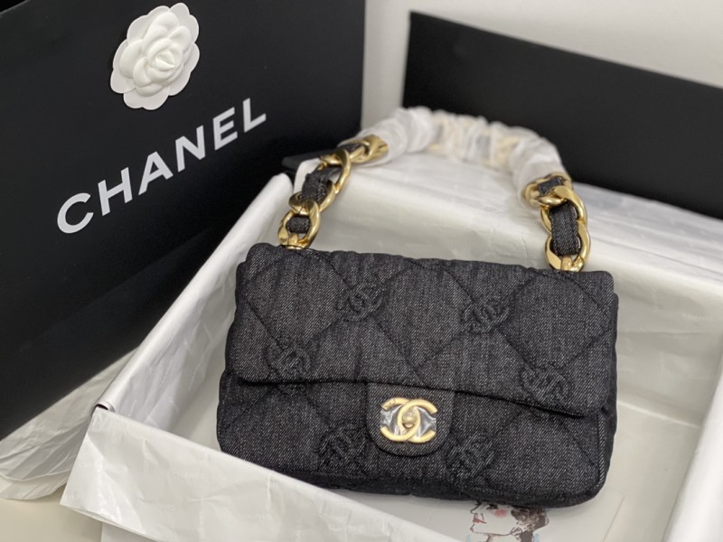 Handbag Chanel size 24×17×7 cm