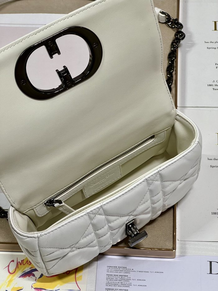 Handbag Dior 1200 size 20 cm