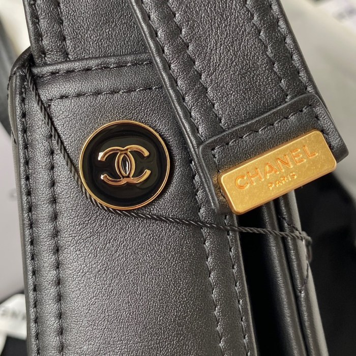 Handbag Chanel AS2842 size 𝟐𝟒*𝟔.𝟓*𝟏𝟖 𝐜𝐦