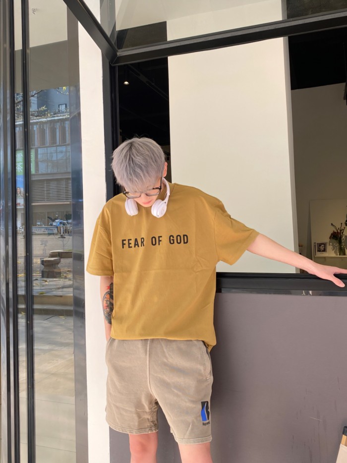 Clothes Represent 13