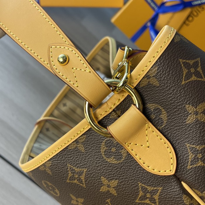 Handbag Louis Vuitton M40352 size 46*30*13 cm