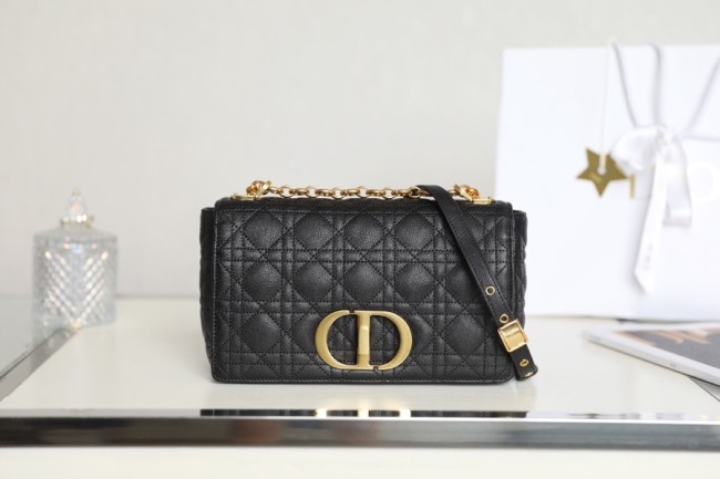 Handbag Dior size 25.5x15.5x8 cm