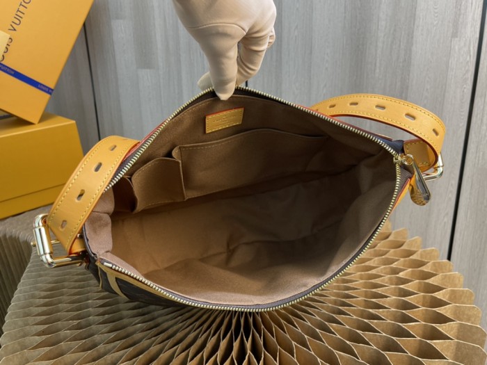 Handbag Louis Vuitton M40075 size 34x28x14 cm