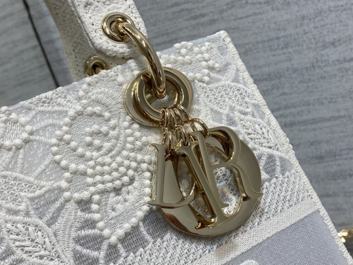 Handbag Dior size 24 cm