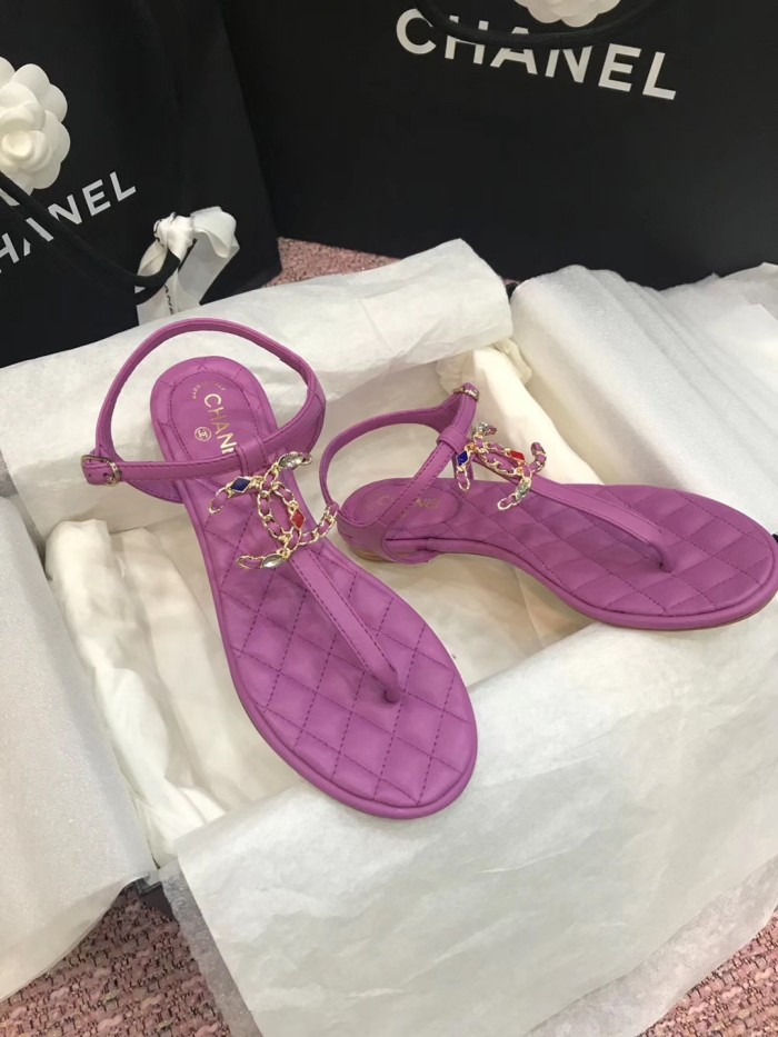 Chanel Slides 48