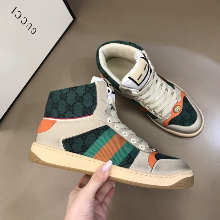 Gucci Screener GG Canvas 24