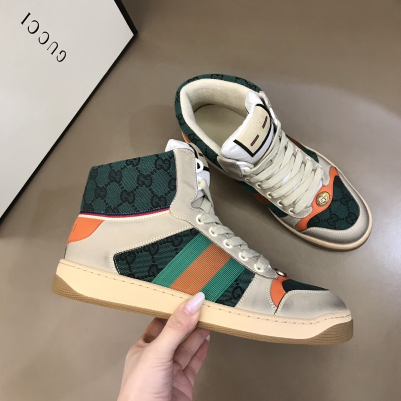 Gucci Screener GG Canvas 24