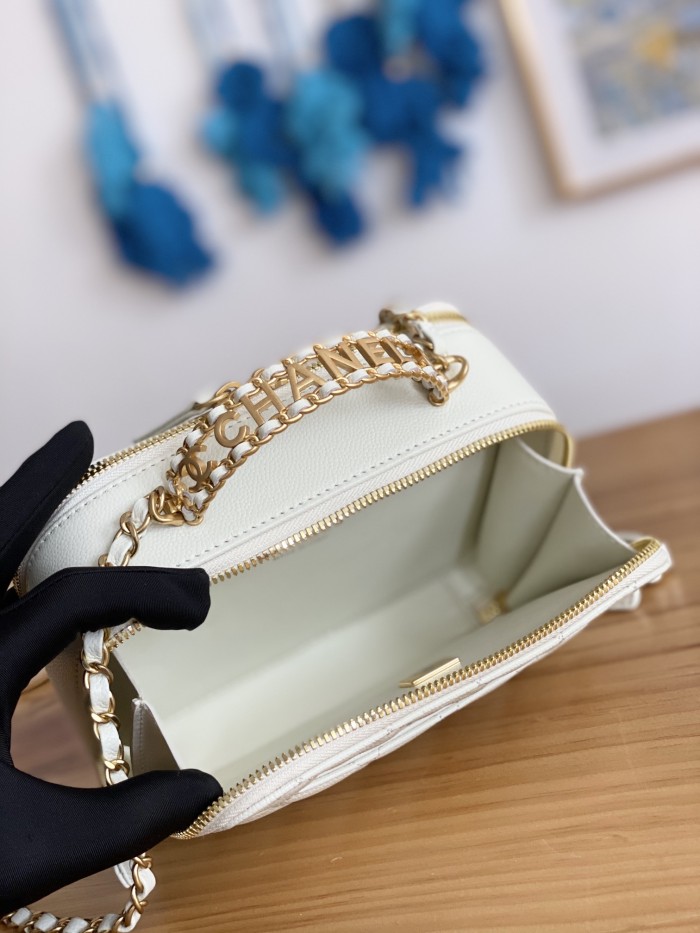 Handbag Chanel AP3222 size 19*13.5*7* cm