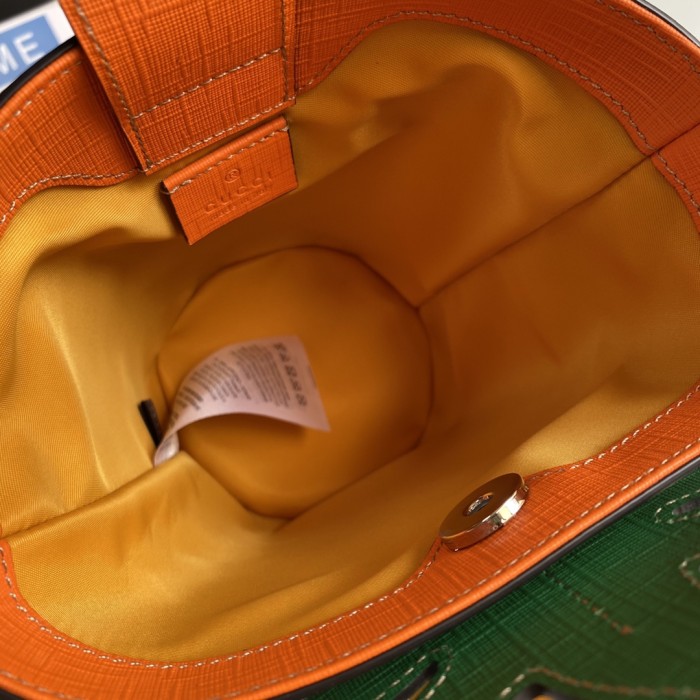 Handbag Gucci 580850 size 19*17*11 cm