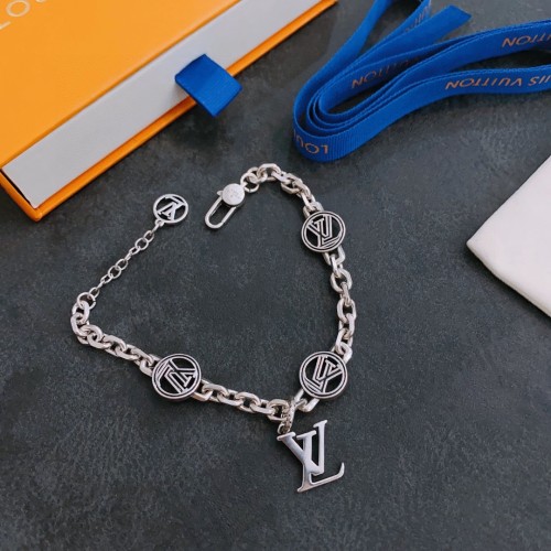 Clothes Louis Vuitton 54