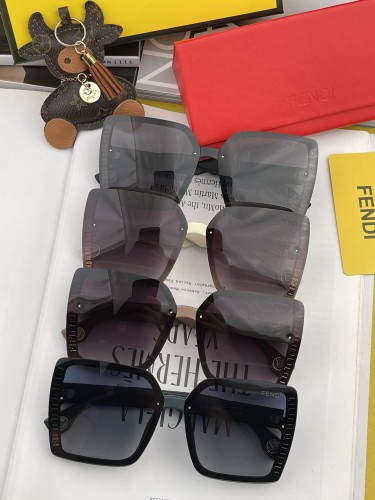 Sunglasses Fendi FD1970