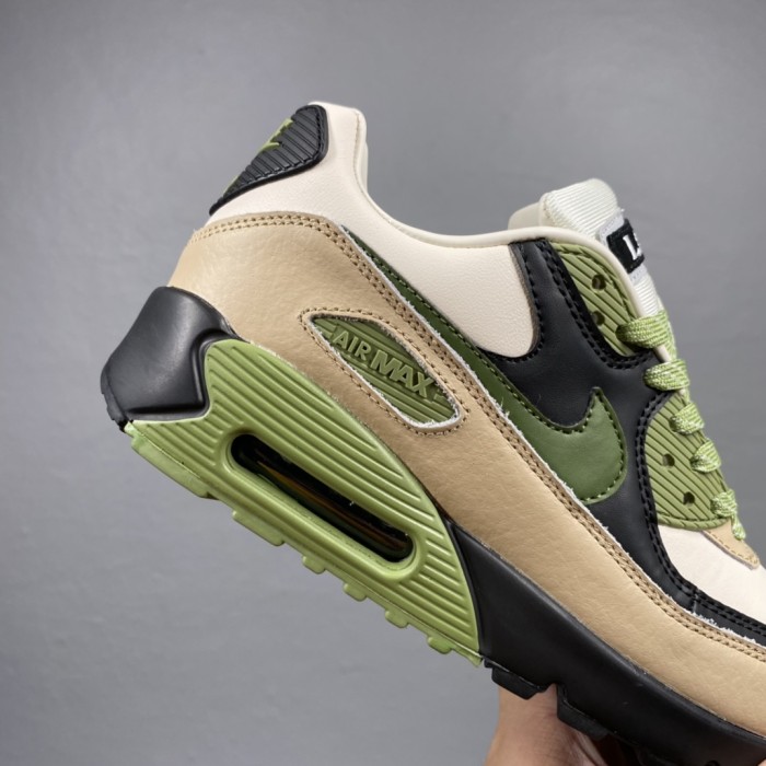 Nike Air Max 90 Lahar Escape