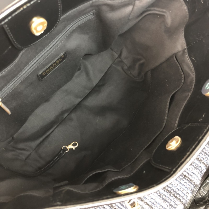 Handbag Chanel A8376 size 34 cm