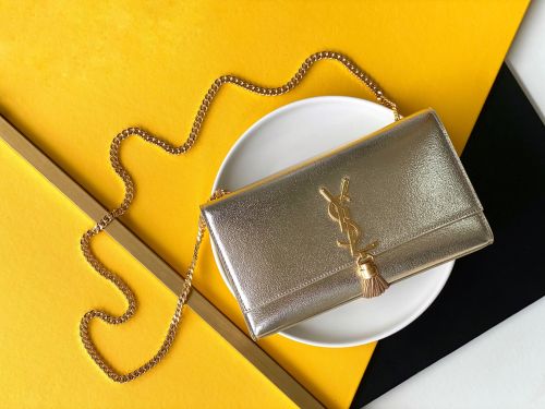 Handbags SAINT LAURENT 326078 size 24x14.5x5 cm