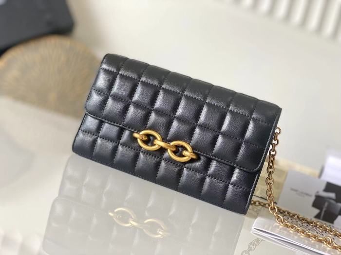 Handbags SAINT LAURENT 738109 size 19×11×4 cm