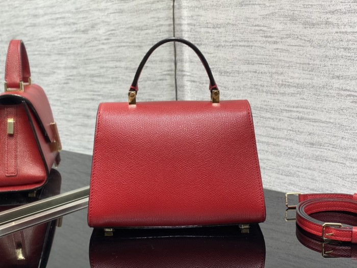 Handbag VALEXTRA size 𝟏𝟗'𝟓*𝟏𝟒*𝟗'𝟓 𝐂𝐦