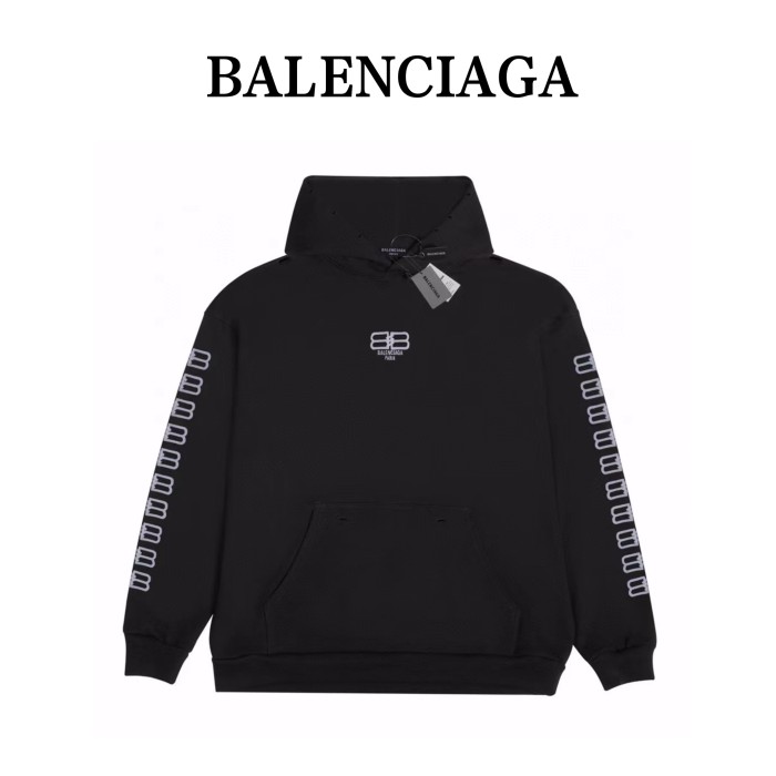Clothes Balenciaga 54