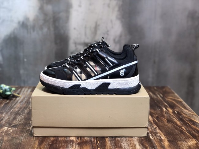 Burberry Arthur Vintage Sneaker 28