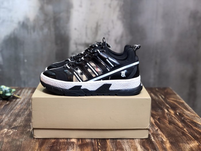 Burberry Arthur Vintage Sneaker 28