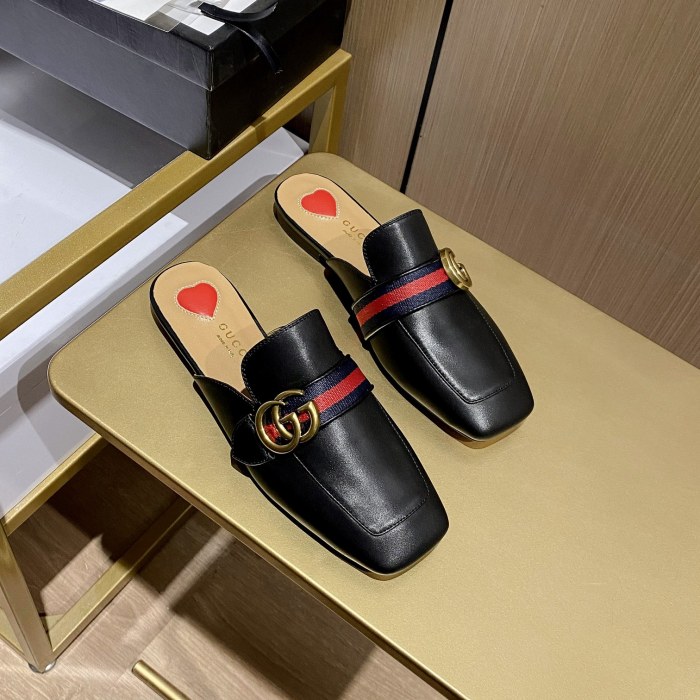 Gucci Leather mid-heel loafer Women 12