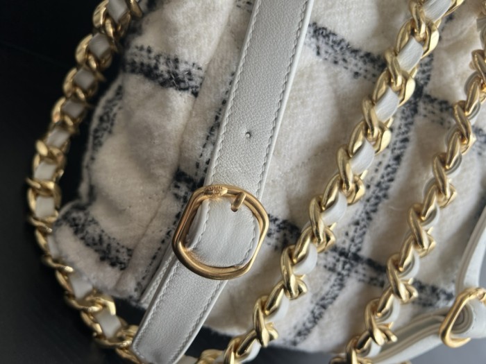 Handbag Chanel AS361 size 24cmx21cmx10 cm