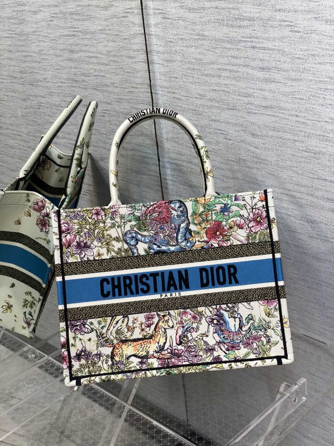 Handbag Dior size 36*18*28 cm