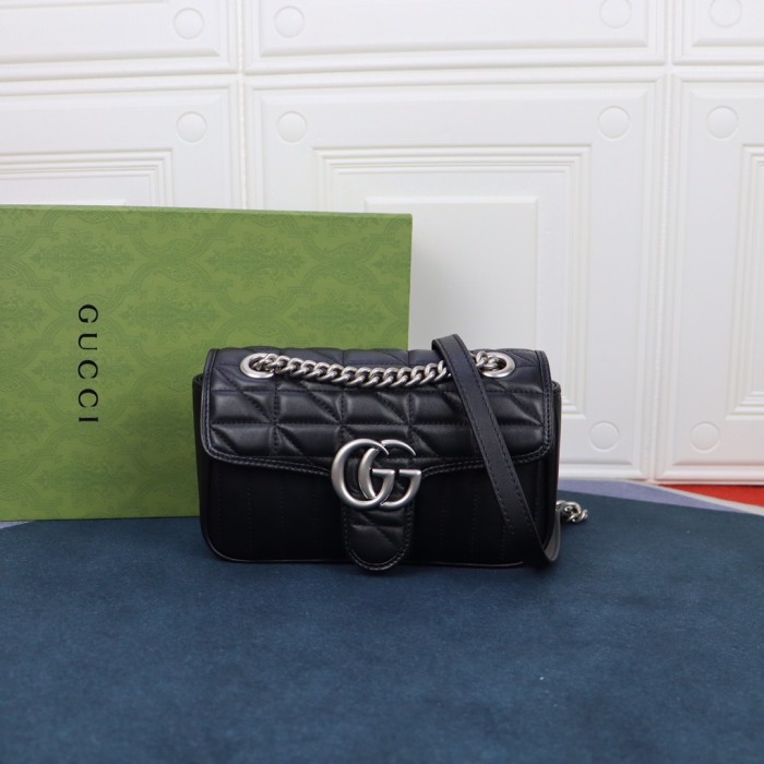 Handbag Gucci 446744 size 23X14X6 cm