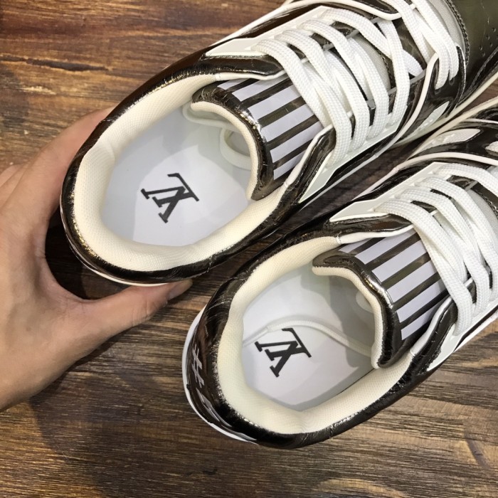 Louis Vuitton Trainer Sneakers 35