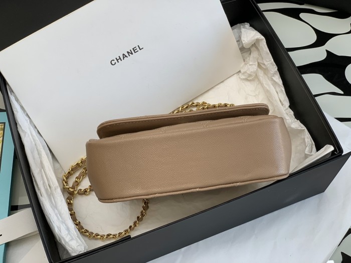 Handbag Chanel 99209 size 12*17.5*5.5 cm