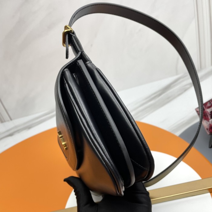 Handbags SAINT LAURENT 686742 size 23x17x4 cm