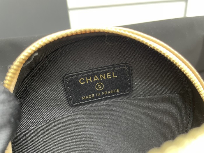 Handbag Chanel size 12 cm