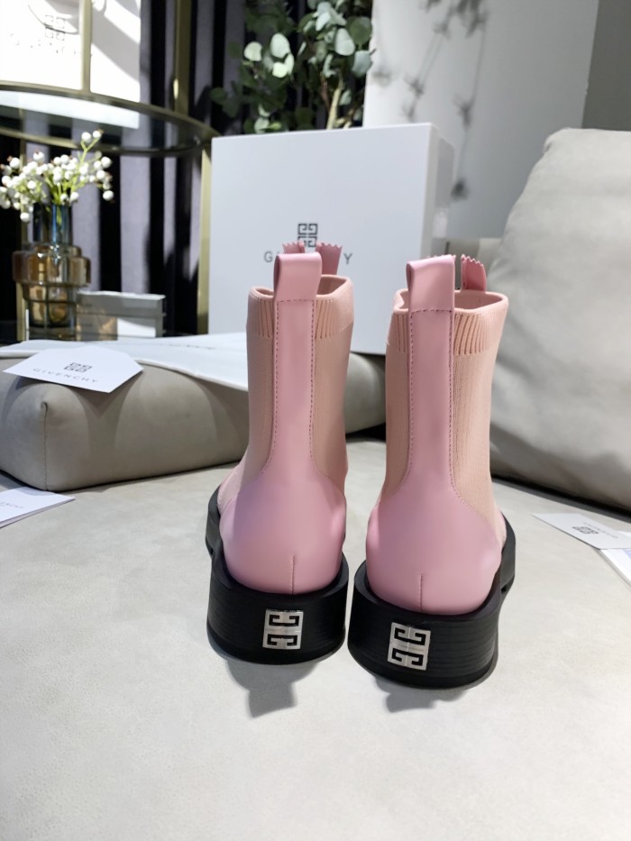 Givenchy Boots 17