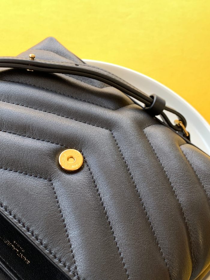 Handbags SAINT LAURENT 550680 size 20X14X7 cm