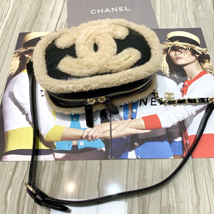 Handbag Chanel AS0406 size 17 11.5 cm