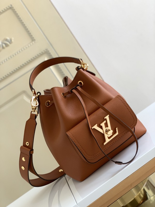 Handbag Louis Vuitton M57689 size 23.0 x 23.0 x 16.0 cm