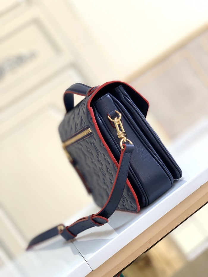 Handbag Louis Vuitton M41486 size 25 x 19 x 9 cm