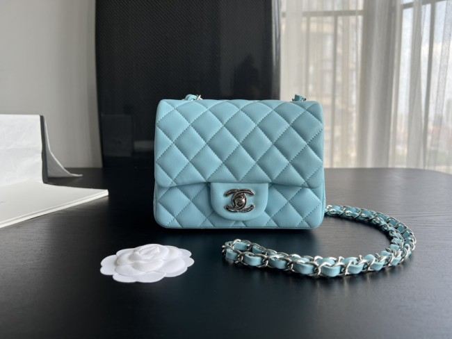 Handbag Chanel 1115 size 17 cm