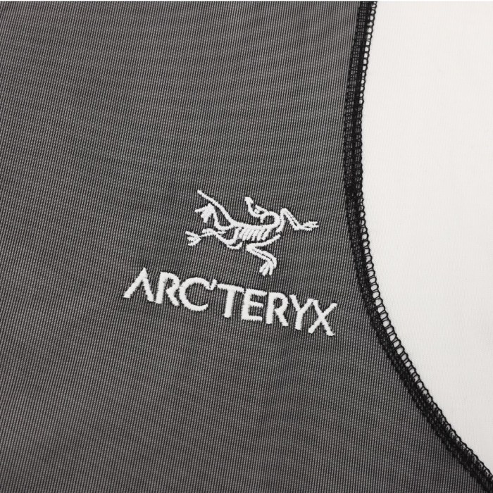 Clothes ARC'TERYX 42