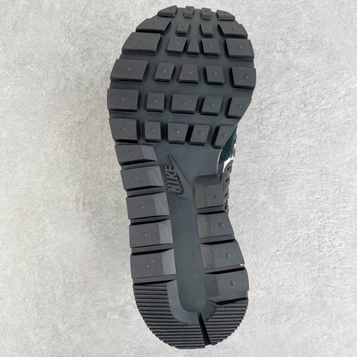 Nike Vaporwaffle sacai Jean Paul Gaultier Black White