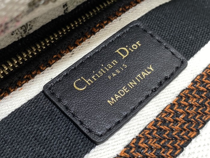 Handbag Dior size 17*7*15 cm